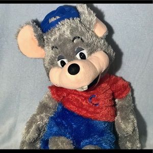 2011 Chuck e Cheese Plushie